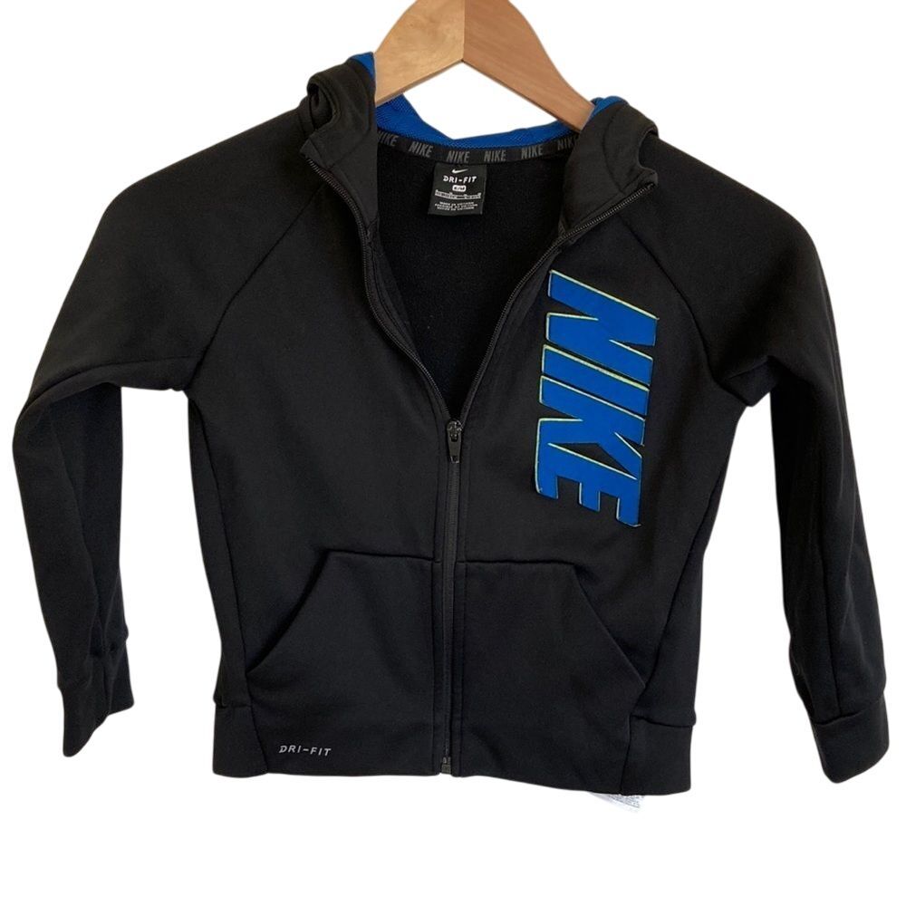 Nike‎ Dri-Fit Zip Front Boys Hoodie in Black Size 6 M